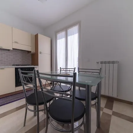 דירה Appartamento In Villa Con Grande Terrazza *