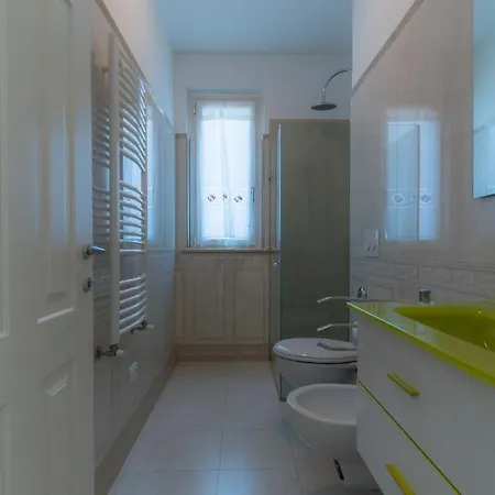 Appartamento in Villa con Grande Terrazza Appartamento
